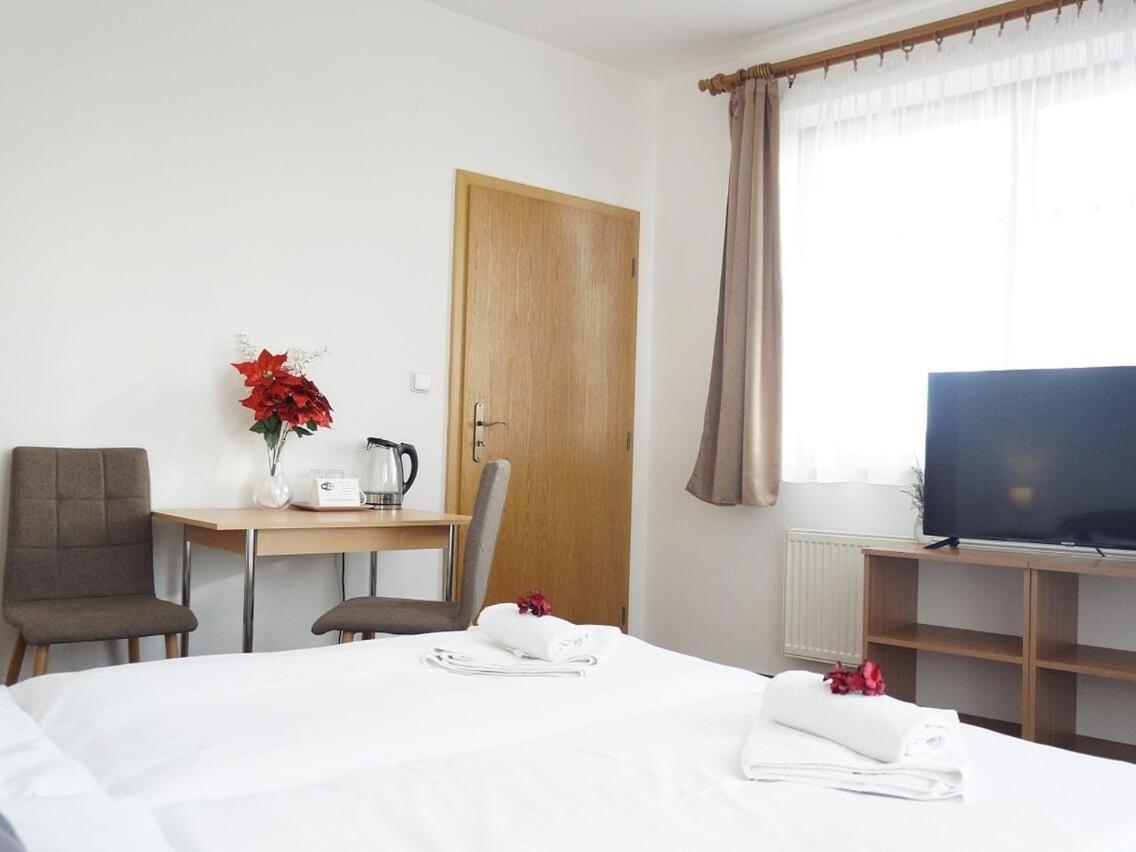 Hotel U Brany Uherský Brod Dış mekan fotoğraf