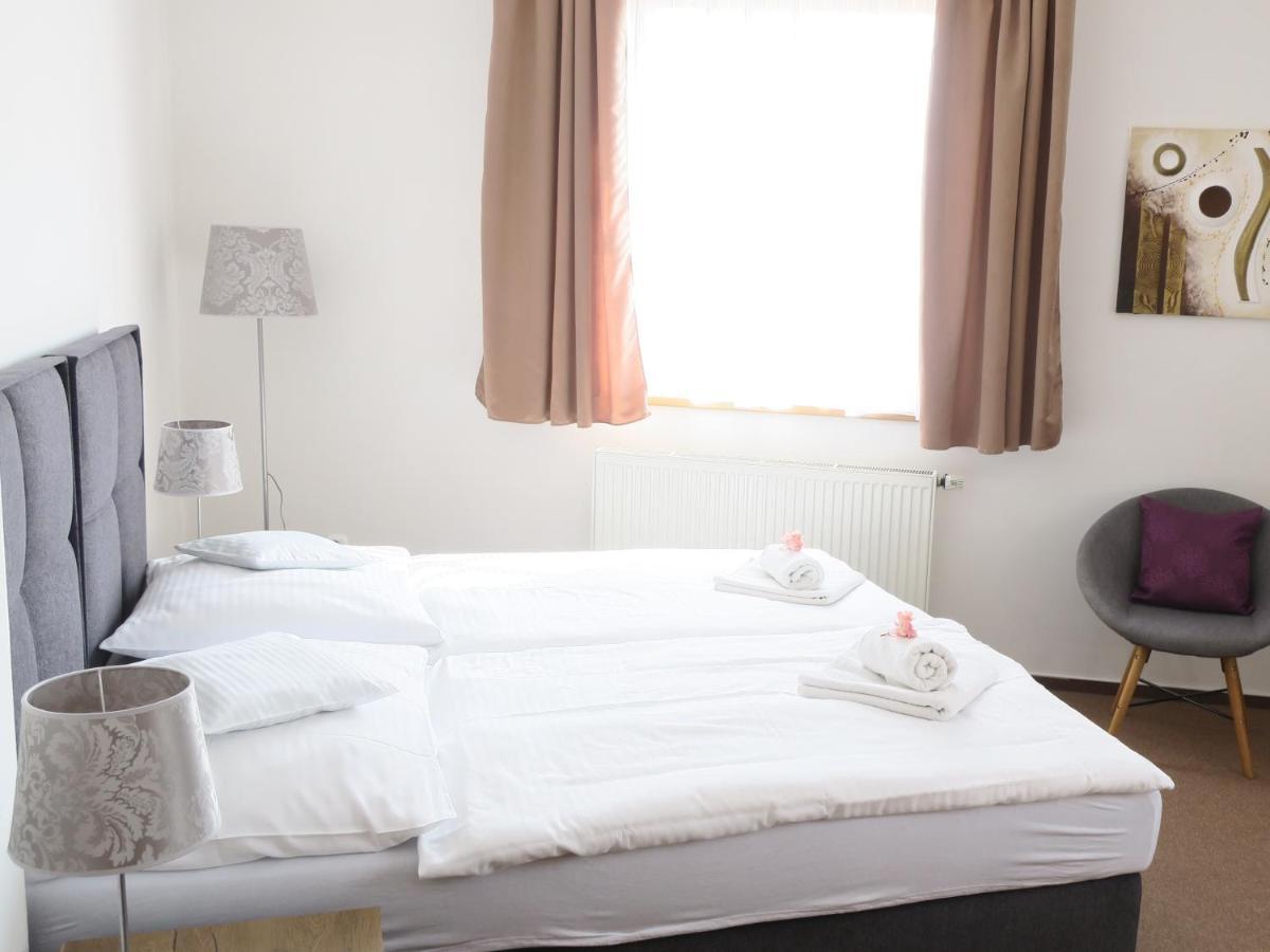 Hotel U Brany Uherský Brod Dış mekan fotoğraf